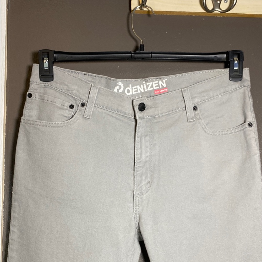 Denizen from Levi's 208 Super Skinny Gray Slim Straight Jeans 36/32